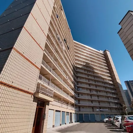 Estudio Y Parking Privado A 3 Min De La Playa 公寓 *