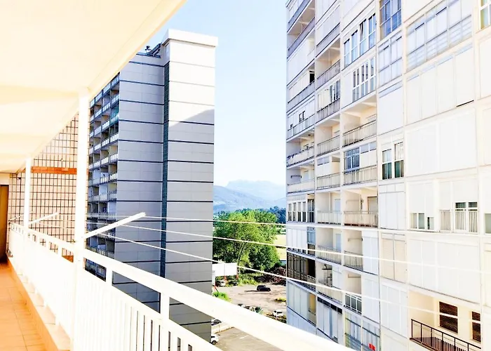 Estudio Y Parking Privado A 3 Min De La Playa * 拉雷多