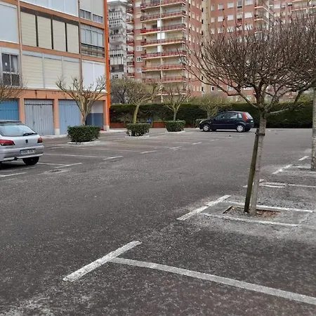 Estudio Y Parking Privado A 3 Min De La Playa Λαρέντο